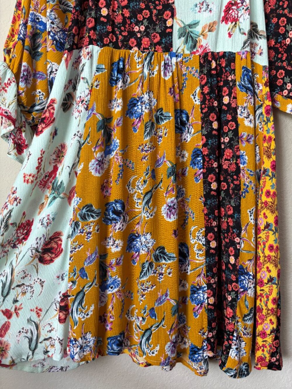 Umgee Boho Floral Mixed Print Split Neck Babydoll Peasant Mini Dress - Picture 6 of 10
